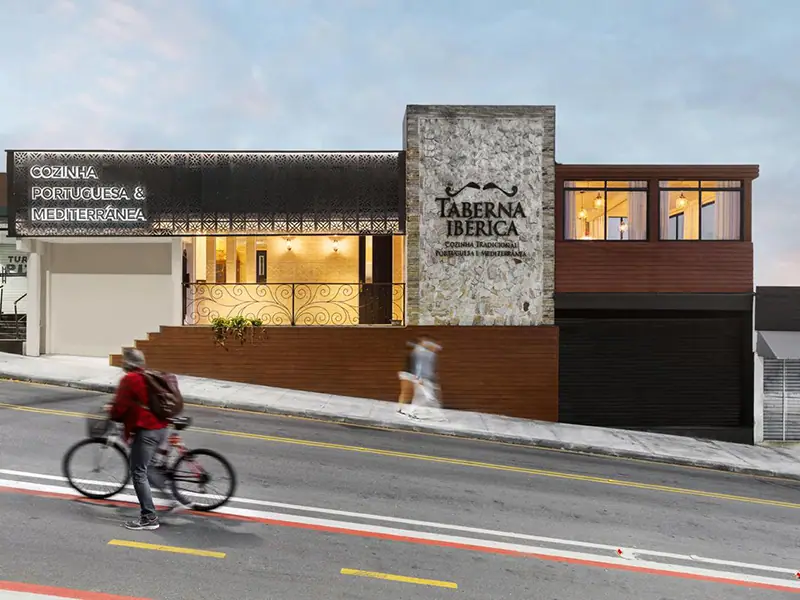 Fachada da Taberna Ibérica na Rua Felipe Schmidt, ao entardecer